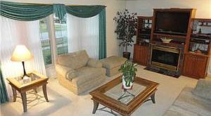 3rd image of 613 Woodbury Dr
