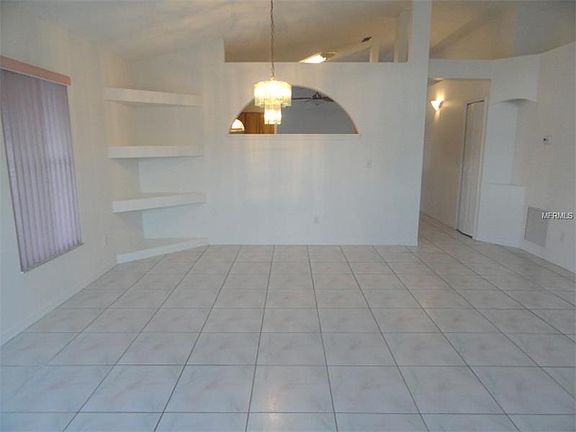2nd image of 294 Briar Bay Cir