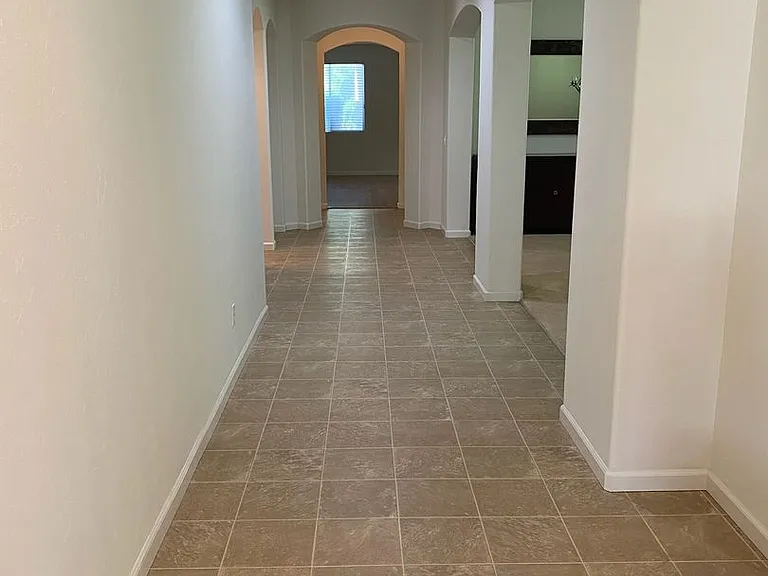 2434 N El Cajon St — Photo 14