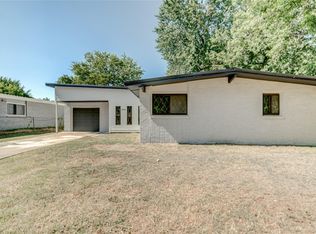 7841 E Marshall Pl, Tulsa, OK 74115