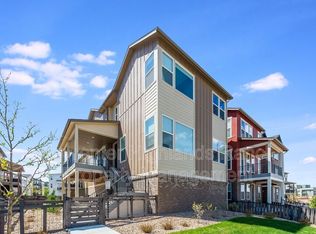 955 Ramblestone Ln, Highlands Ranch, CO 80129
