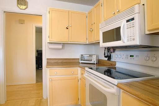 4th image of 5658 WOOD OAK ST