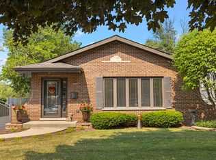440 E End Ave, Hillside, IL 60162