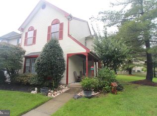 6 Carlyle Ct, Robbinsville, NJ 08691