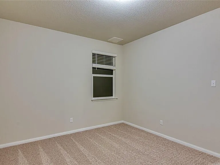 309 Naset Dr — Photo 22