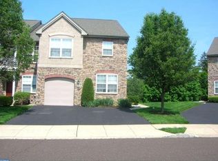 127 Ashley Dr, Feasterville Trevose, PA 19053