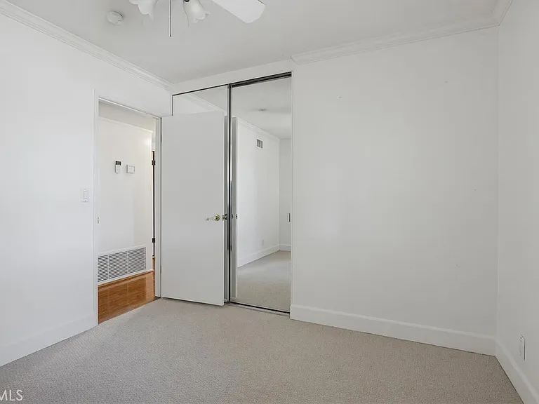 2705 E Jacaranda Ave — Photo 41