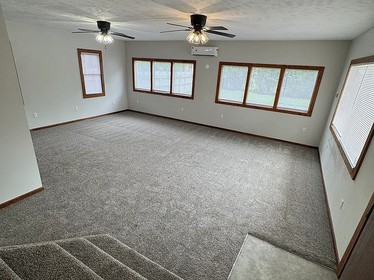 5434 Normal Blvd — Photo 10