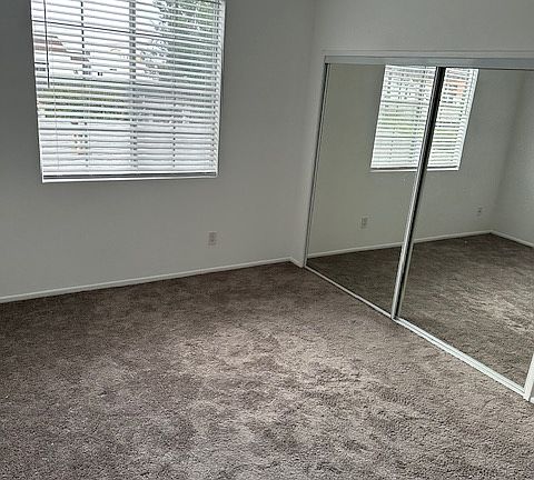 5th image of 1345 S Beverly Glen Blvd
