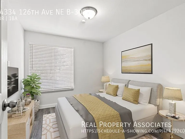 14334 126th Ave NE #B302 — Photo 11