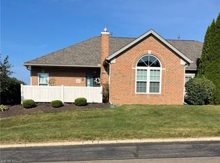 4472 Hunters Chase Ln, Wooster, OH 44691