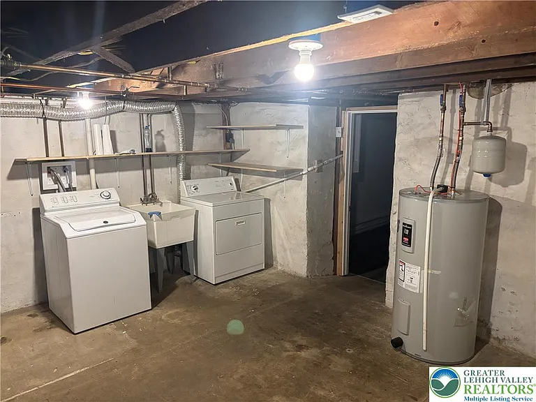 4414 Main St — Photo 36