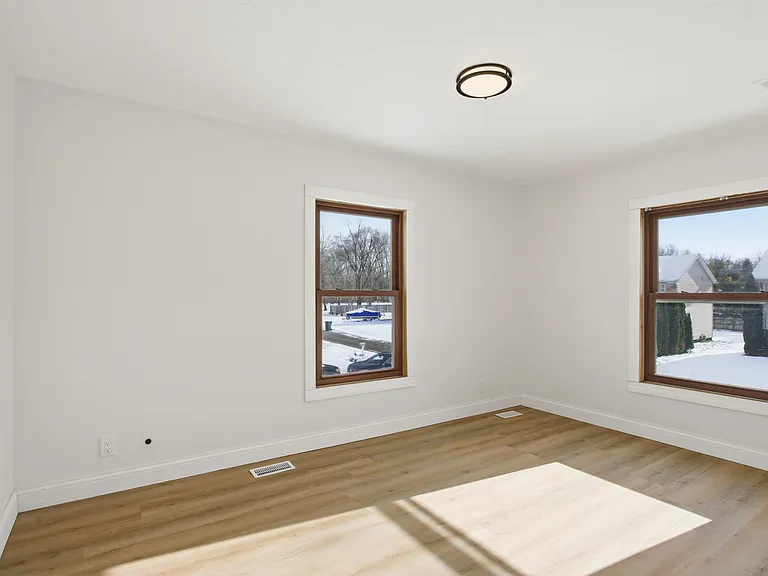 Bedroom (1)