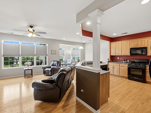 4th image of 11926 Borhart Dr