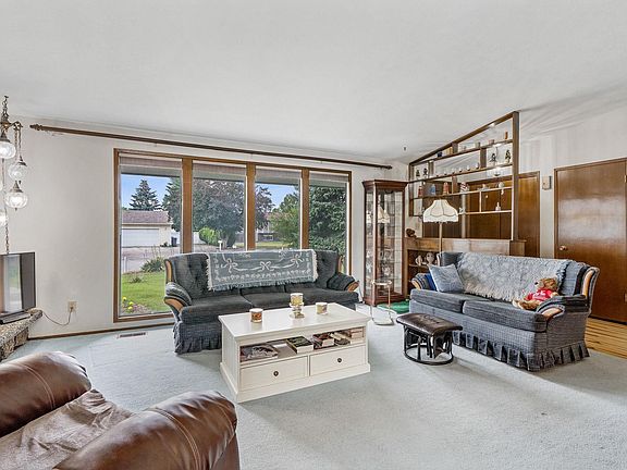 5th image of 14810 E 17th Ave