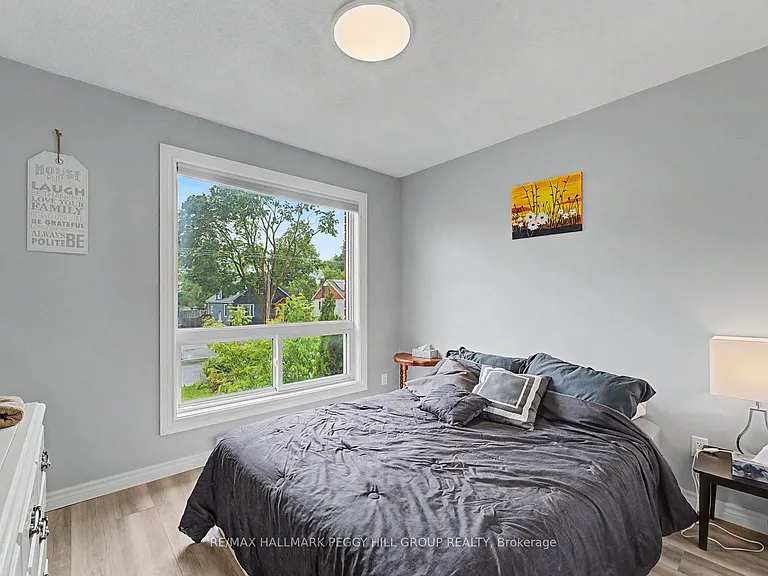 63 Gunn St #UPPER — Photo 6