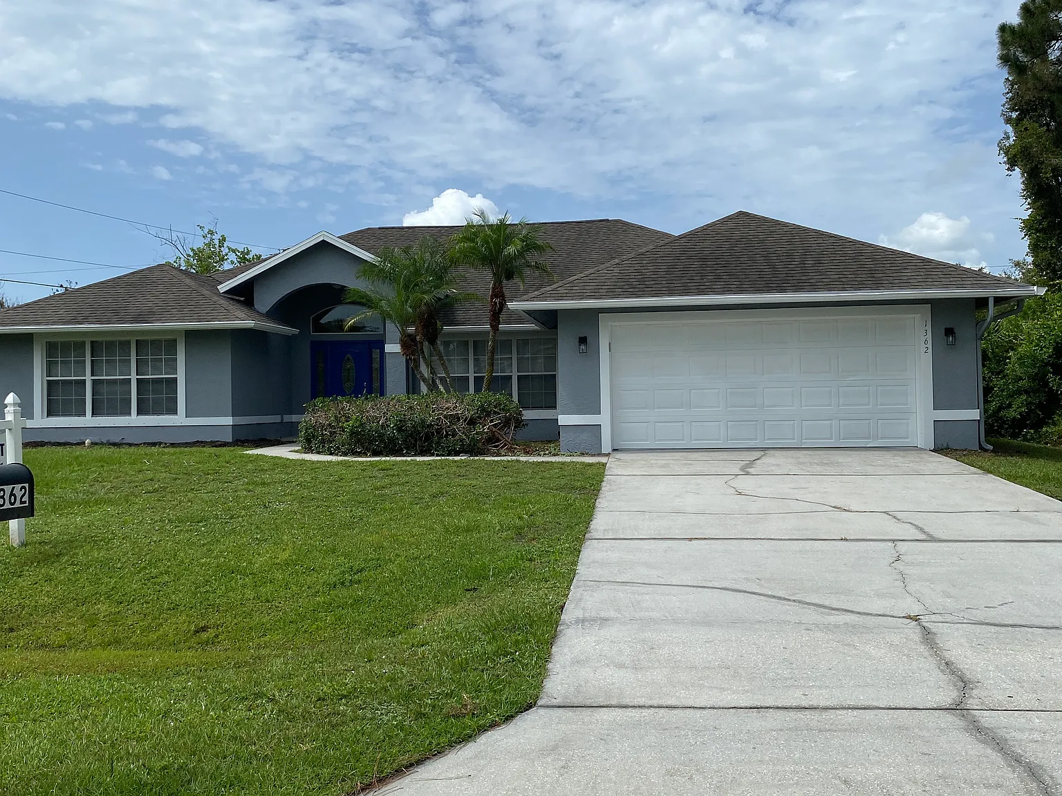 3 bed, 1980 sqft, $2,400 — Photo 1