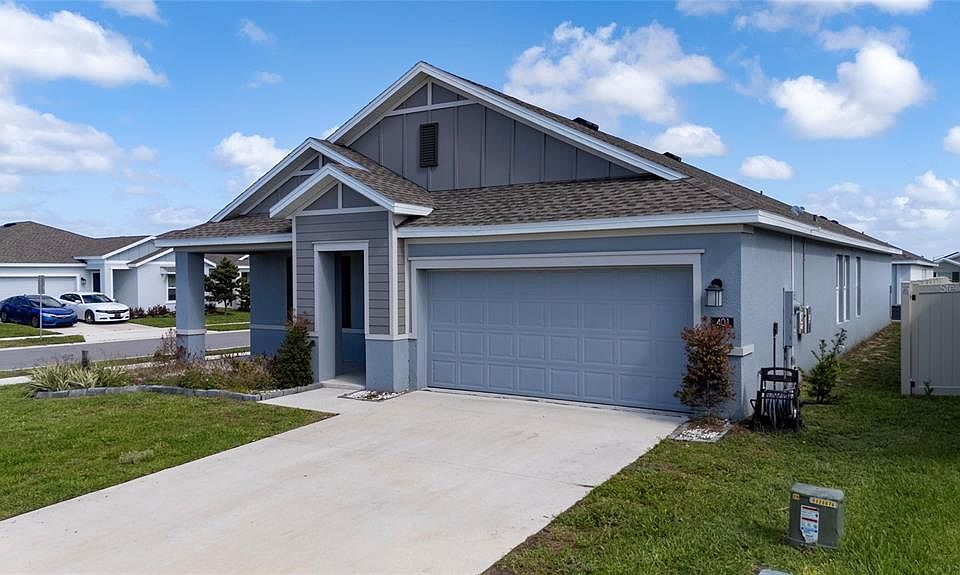 1st image of 401 SANDBAR LN