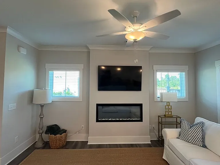 7404 Springwater Dr — Photo 5