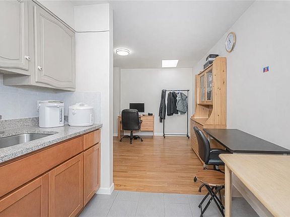 3rd image of 6406 19th Ave