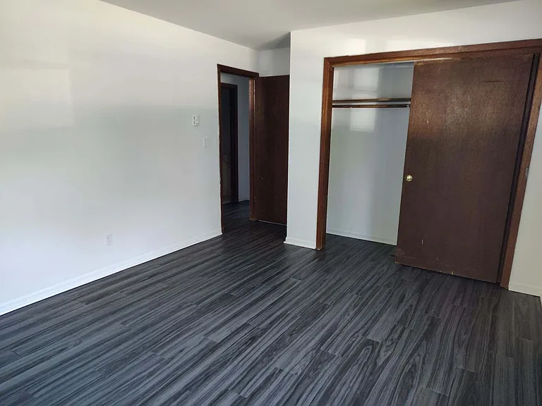 4456 Carthage Dr #4 — Photo 4