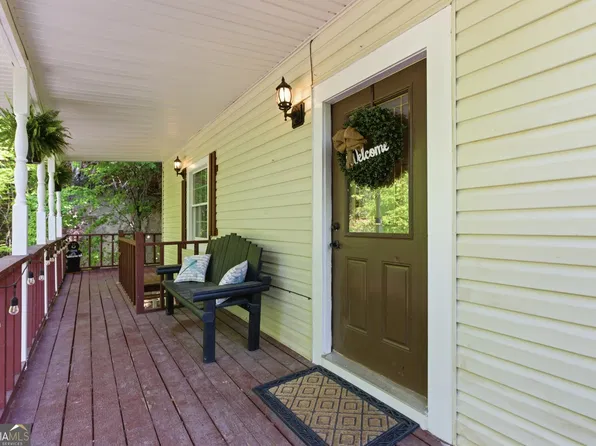 325 Kitchins Ln, Clayton, GA 30525