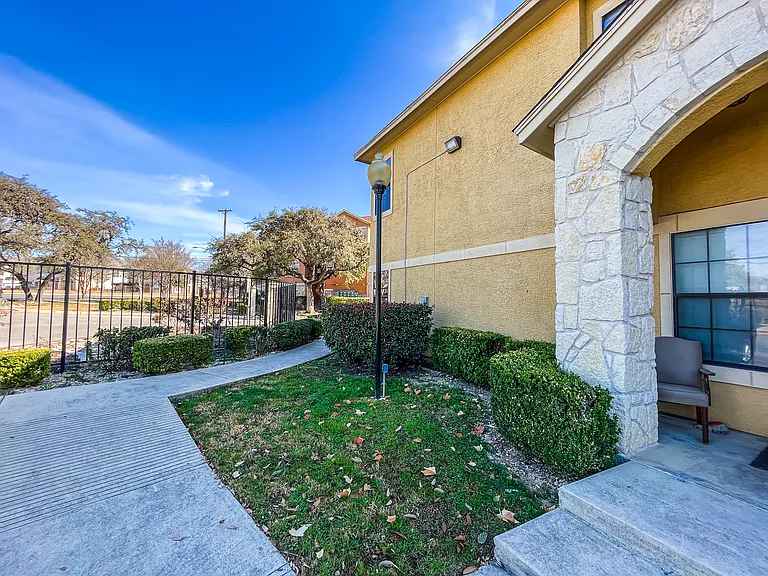 6160 Eckhert Rd #101 — Photo 3
