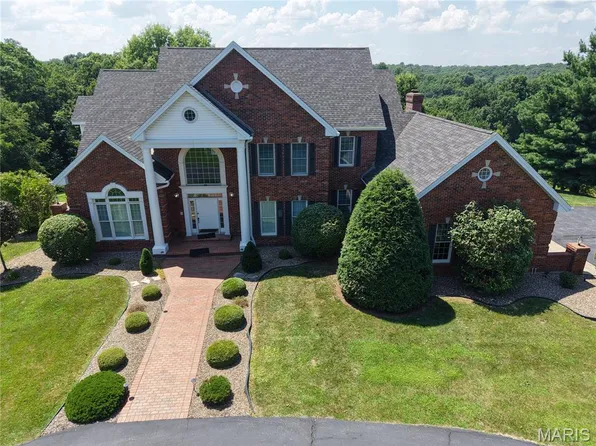 17 Orchard Point Rd, Hannibal, MO 63401