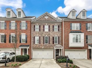 1503 Legacy Cove Ln, Roswell, GA