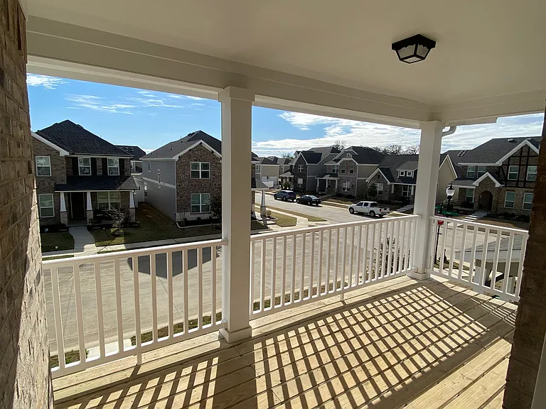 6033 Seguin Ct — Photo 21