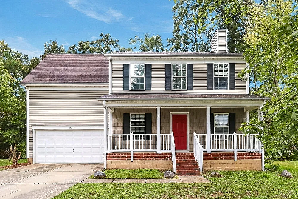 3 bed, 2.5 bath, 1828 sqft, $2,185 — Photo 1