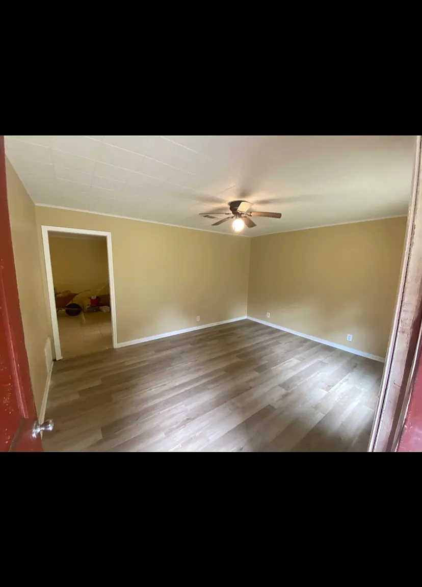 4 bed, 1570 sqft, $1,500 — Photo 4