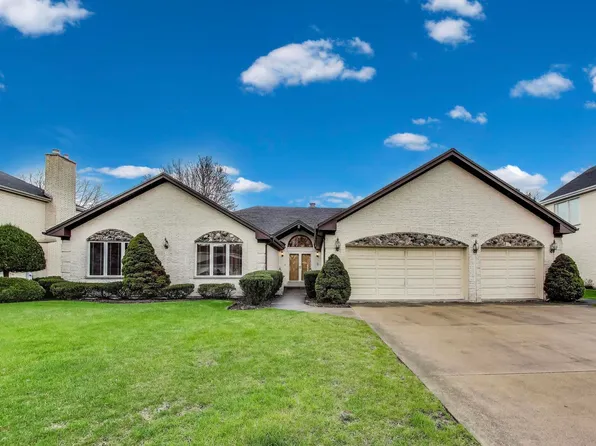 3617 Ari Ln, Glenview, IL 60026