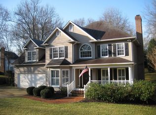 307 Farming Creek Dr, Simpsonville, SC 29680