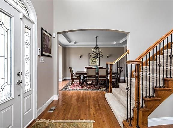 4th image of 531 Woodcliff Heights Dr.