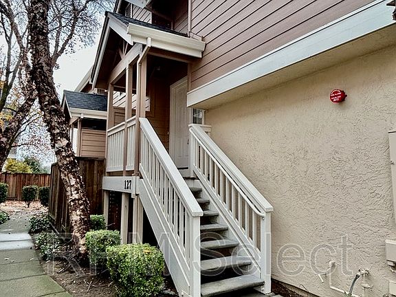 2nd image of 127 Manchester Dr