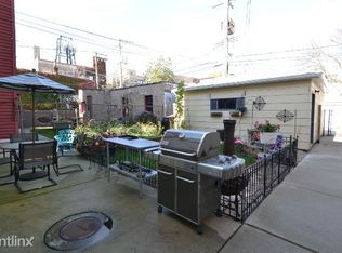 1462 W Foster Ave, Chicago, IL 60640