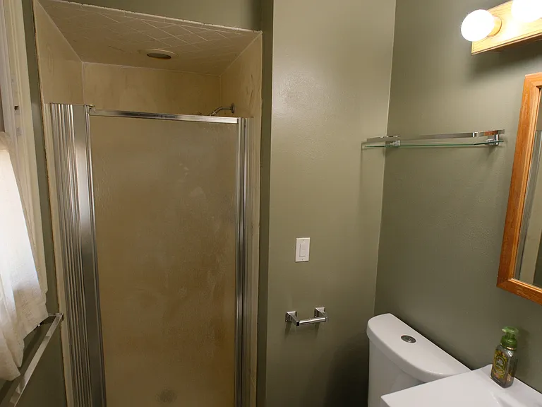 13520 Glenn St — Photo 12