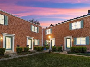 374 Parkview Dr APT D, Columbus, OH