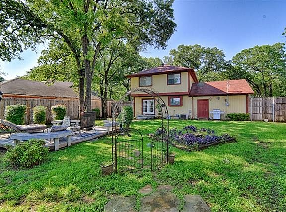 5th image of 3805 Farmingdale Dr