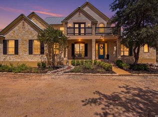 172 RIVER CHASE DR, New Braunfels, TX 78132