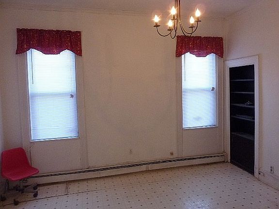 4th image of 3697 Kennedy Blvd