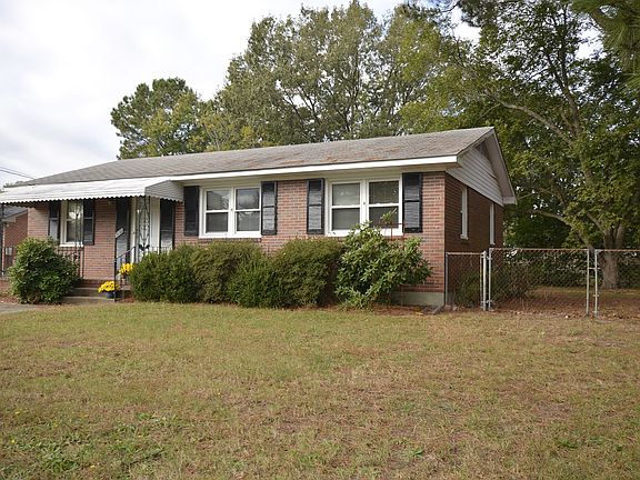 3rd image of 1618 Elmhurst Ln