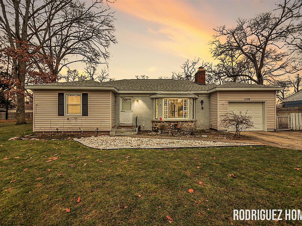 1st image of 2168 N Manitou Cir