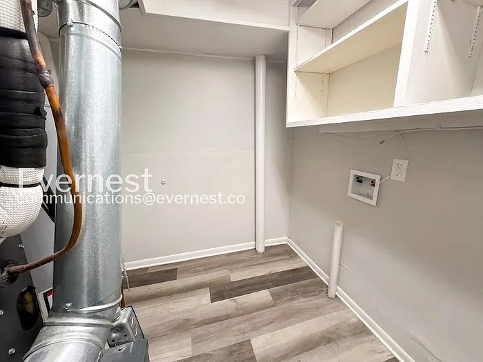 11912 Beacon Ave — Photo 22