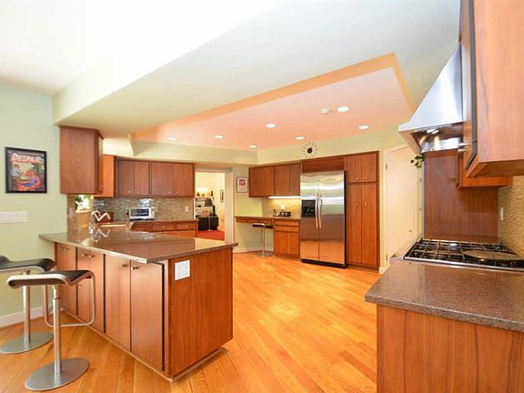 5th image of 6760 E Beechlands Dr