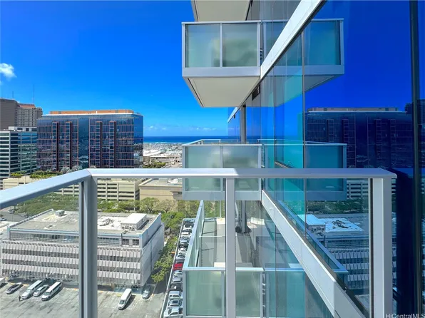 629 Keeaumoku St Unit 1905, Honolulu, HI 96813