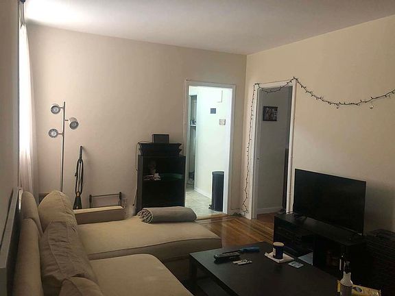 3rd image of 32-77 32nd St #4