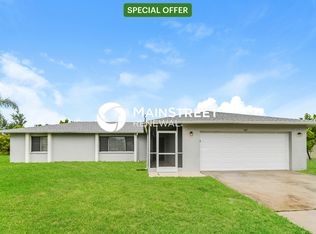 117 SE 1st Ave, Cape Coral, FL 33990