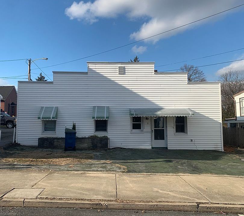 1st image of 5 E Water St #5